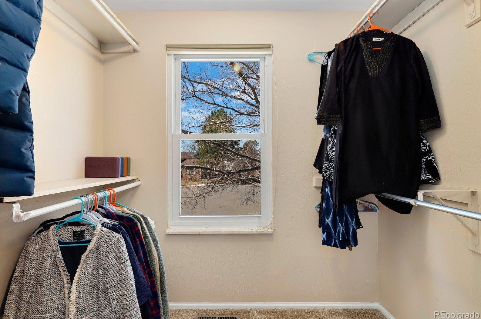 1452 Long Pl, Littleton CO 80122-3020 exterior