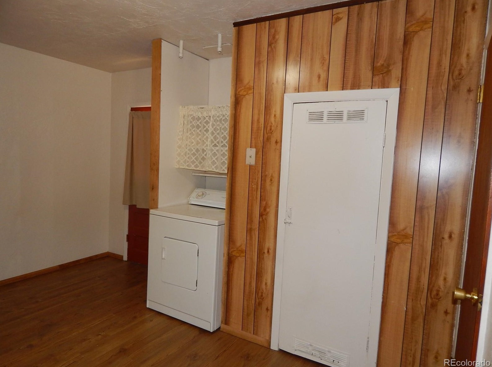 128 Gunnison Ave, Buena Vista CO 81211-8118 exterior