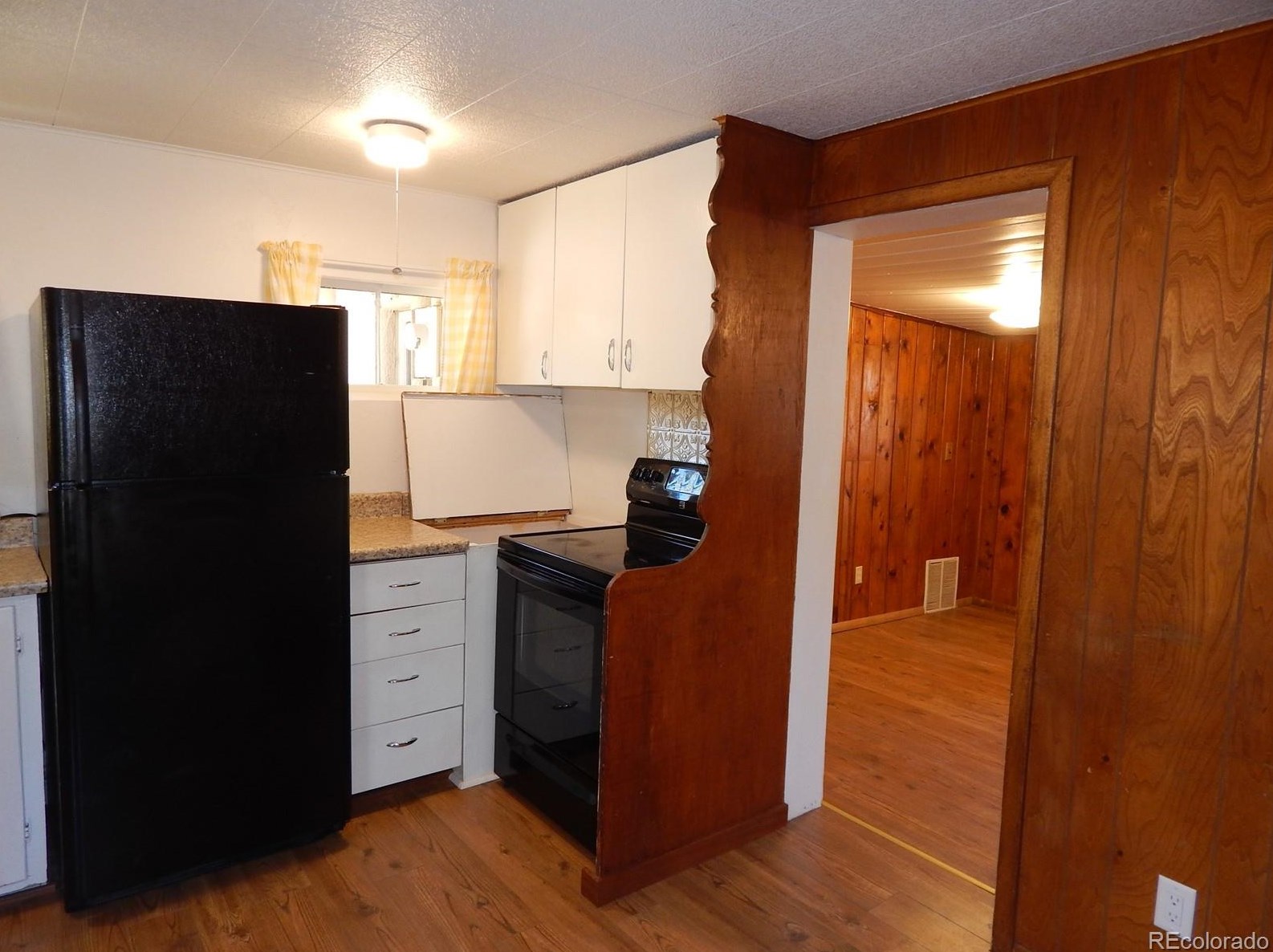 128 Gunnison Ave, Buena Vista CO 81211-8118 exterior