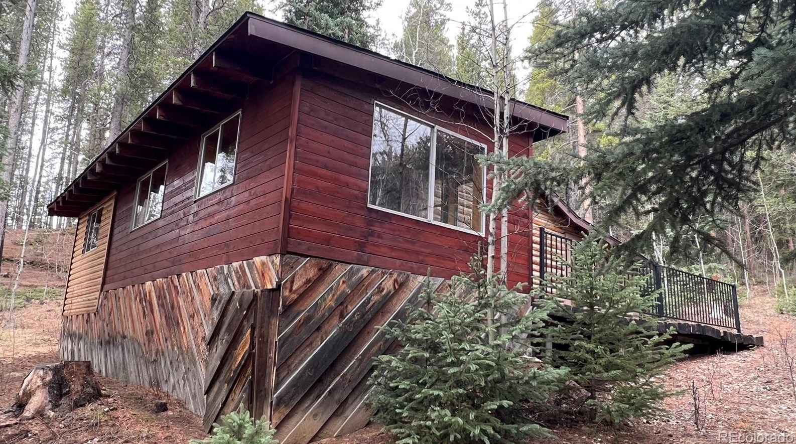 2299 Beaver Creek Rd, Arvada CO  80422-4580 exterior