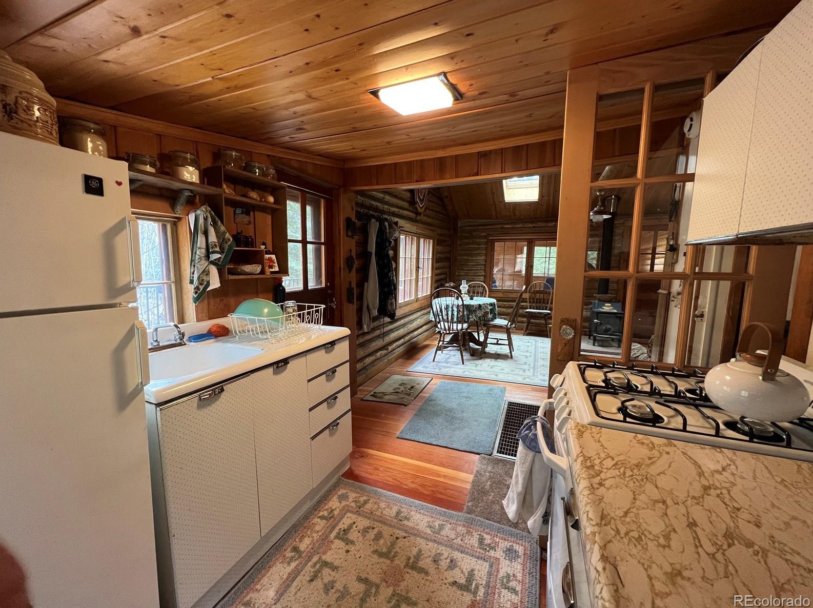 2299 Beaver Creek Rd, Arvada CO  80422-4580 exterior