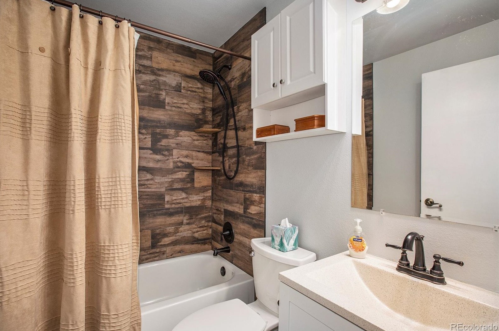 7988 Johnson Ct, Littleton CO 80128-7505 exterior