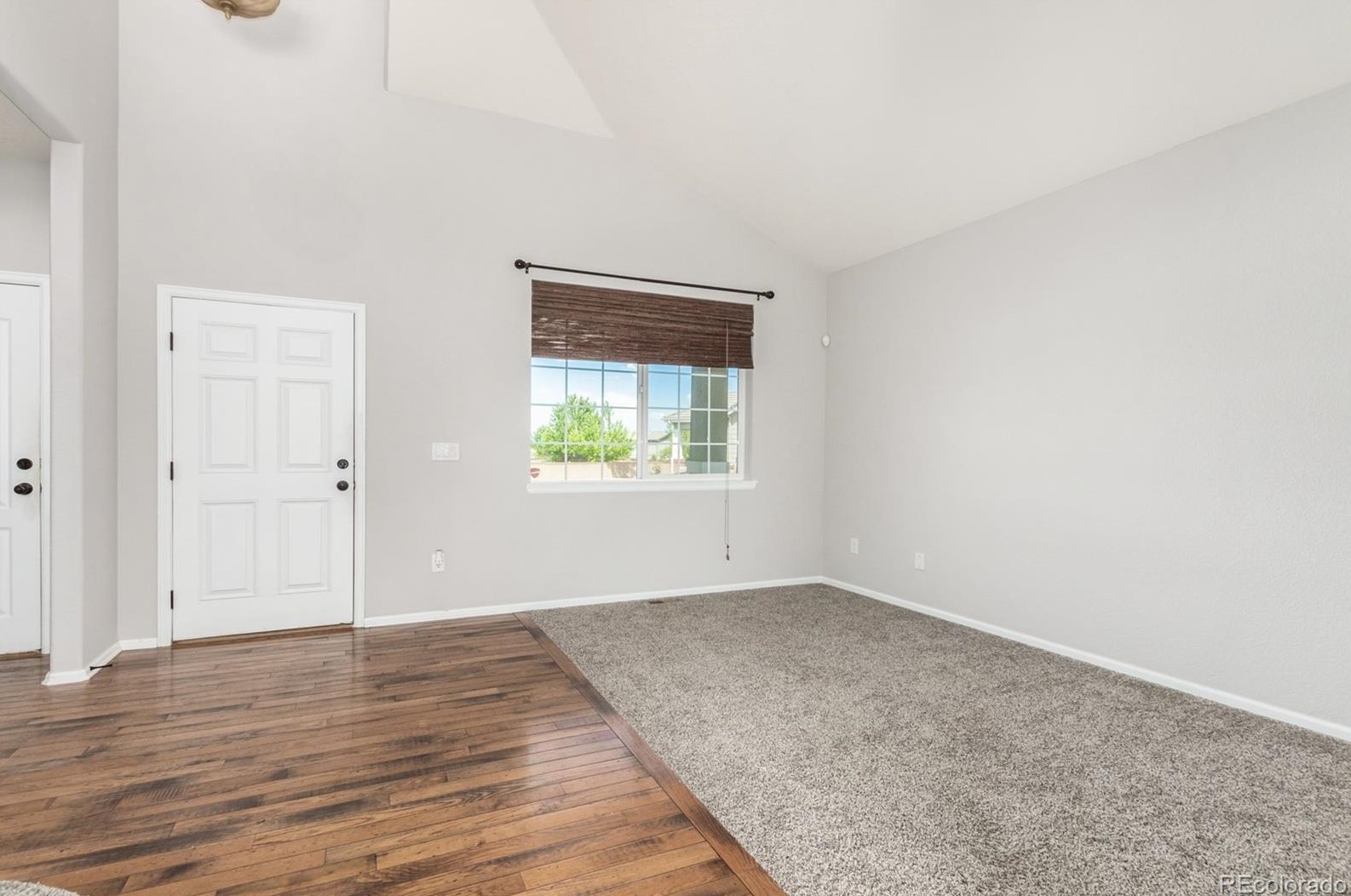 19 Peabody St, Castle Rock CO  80104-8812 exterior