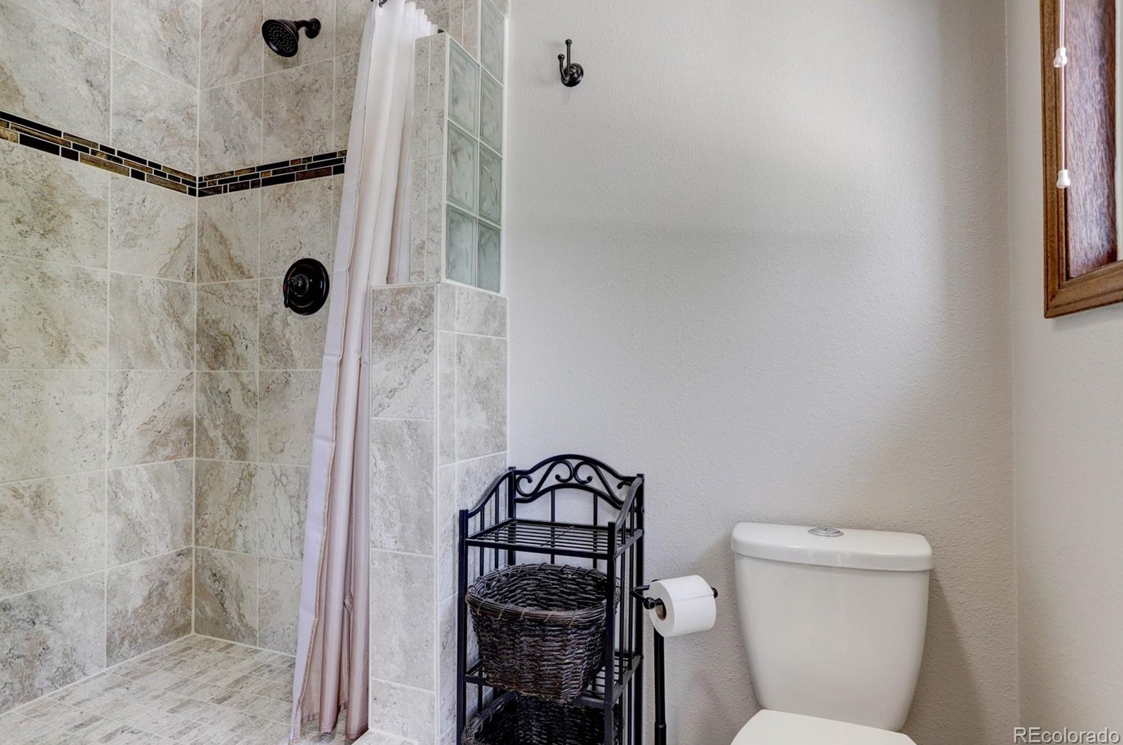 8183 Carr Ct, Littleton CO exterior