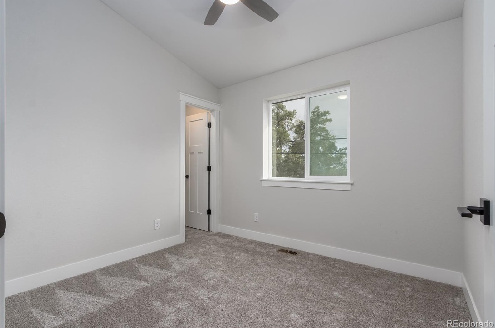 824 Logan Ave, Colorado Springs CO exterior