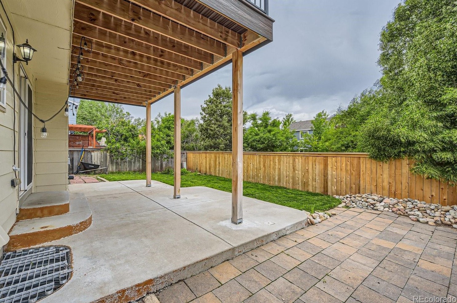 9615 Moss Rose Cir, Littleton CO  80129-6435 exterior