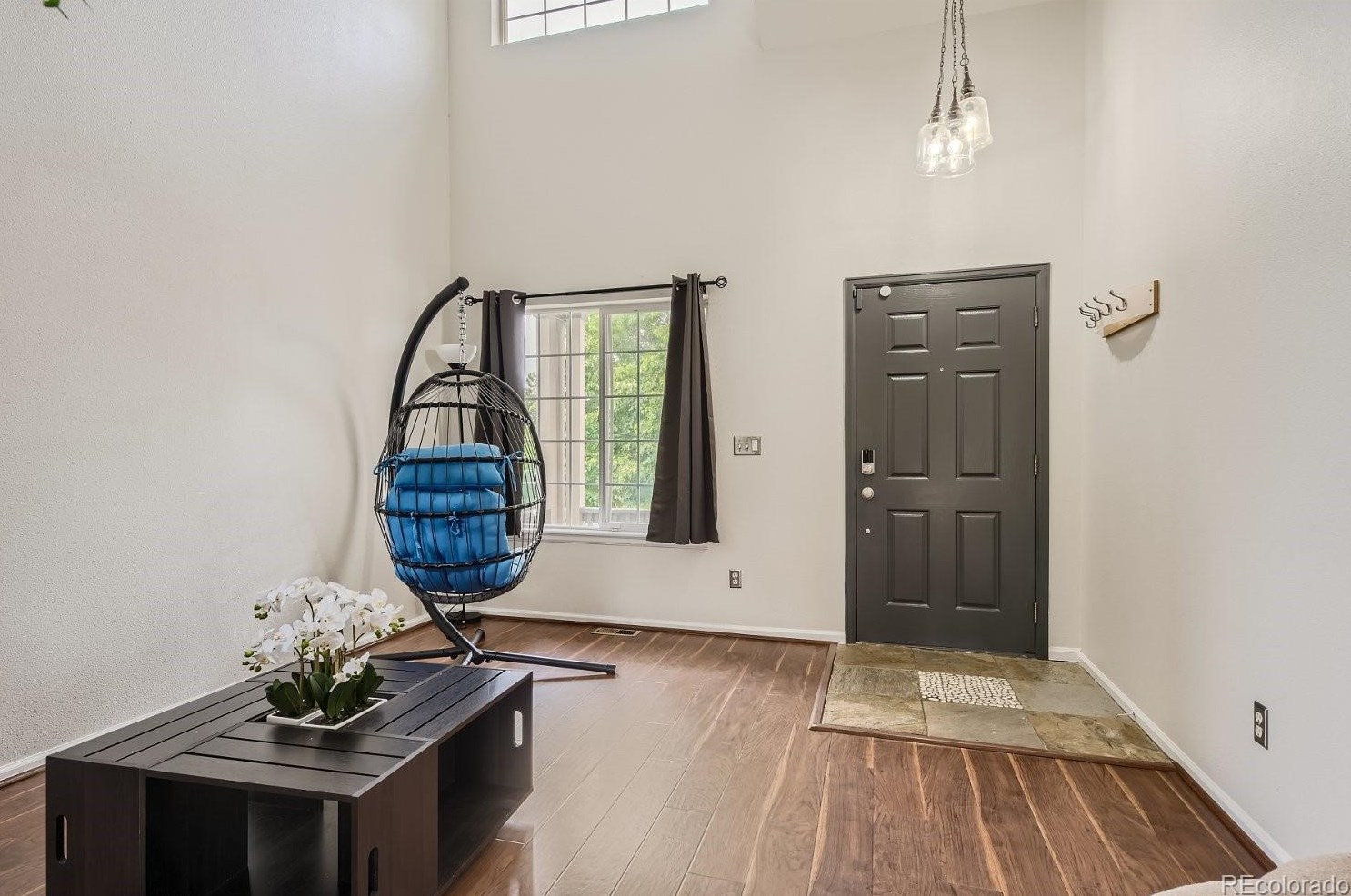 9615 Moss Rose Cir, Littleton CO  80129-6435 exterior