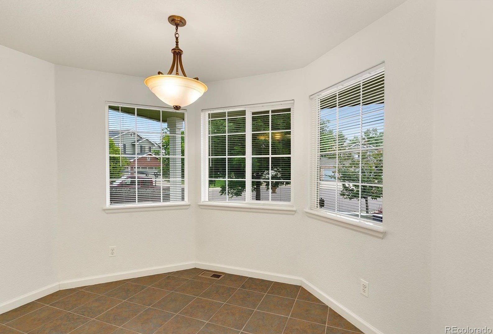 5329 Quail Ct, Littleton CO 80127-3303 exterior