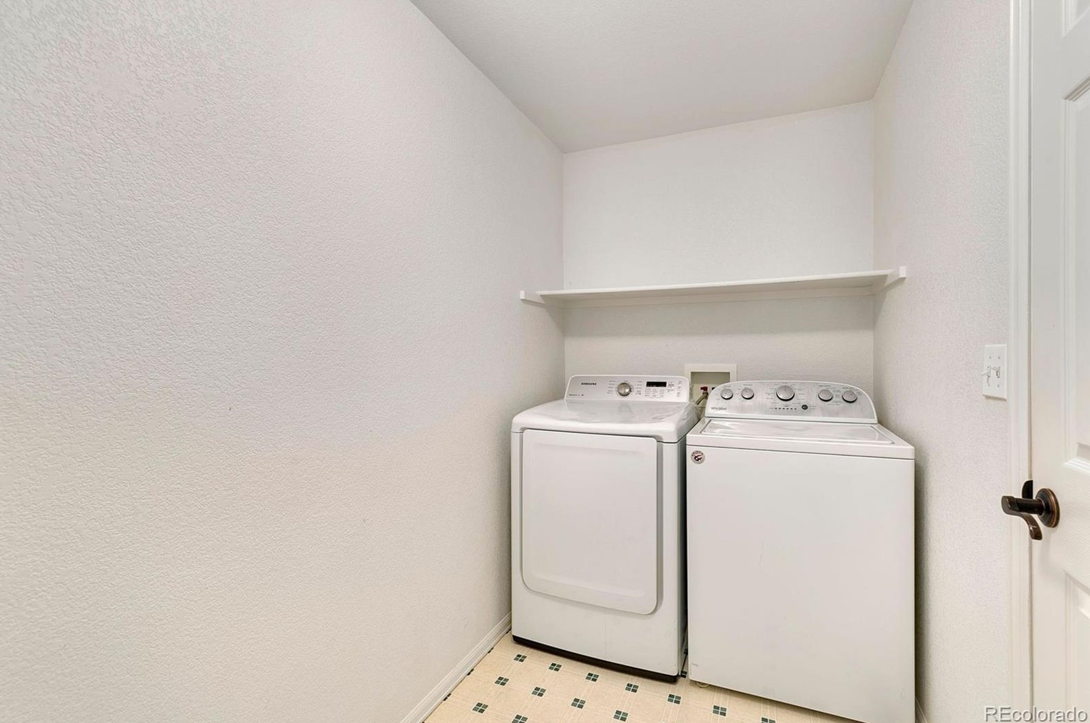 5329 Quail Ct, Littleton CO 80127-3303 exterior