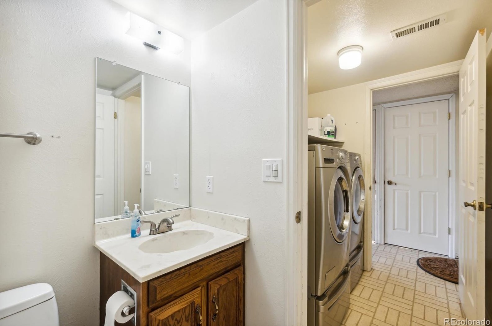 9962 82 Pl, Arvada CO  80005-2125 exterior