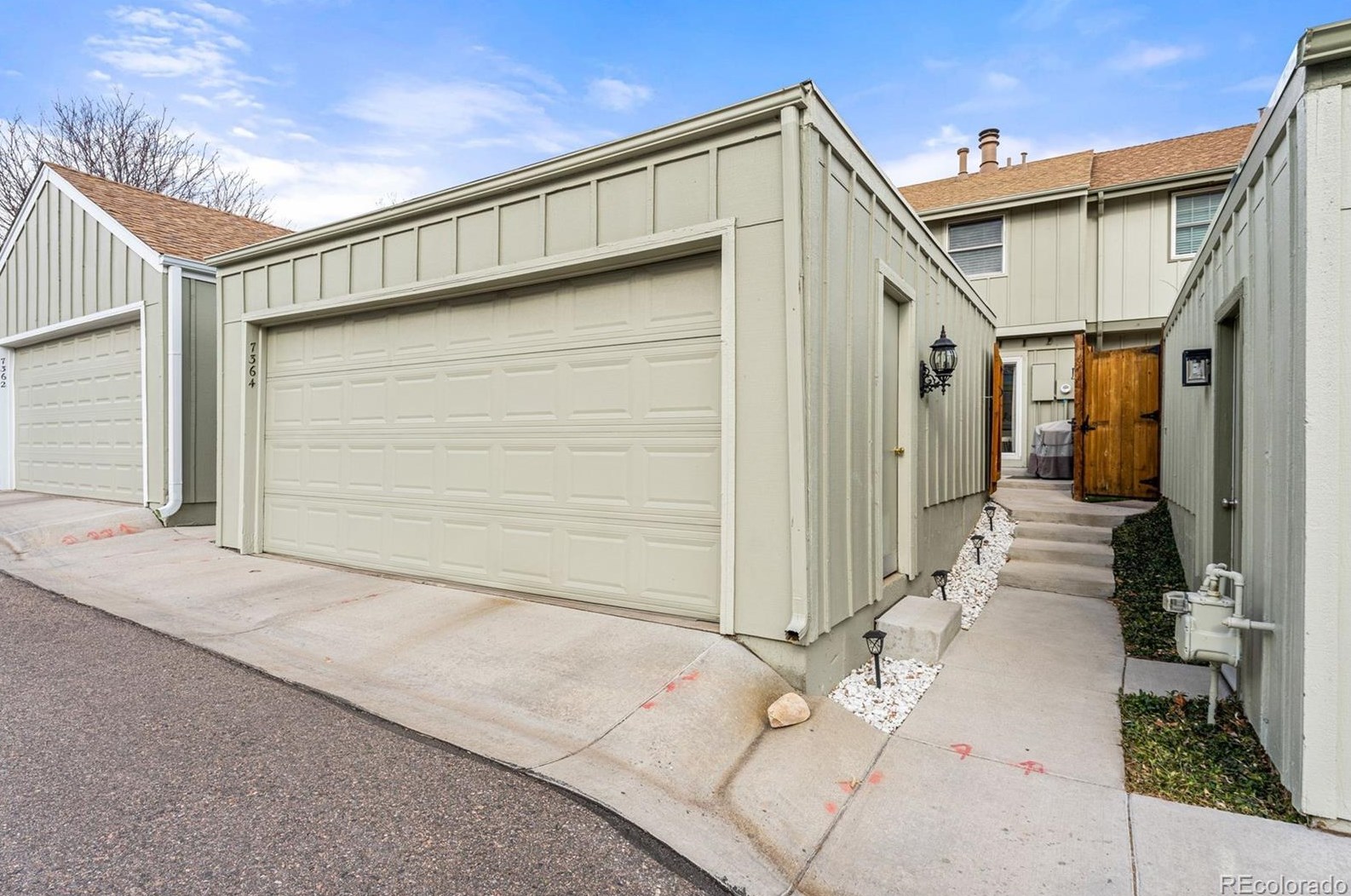 7364 Columbine Way, Littleton CO  80122-1711 exterior