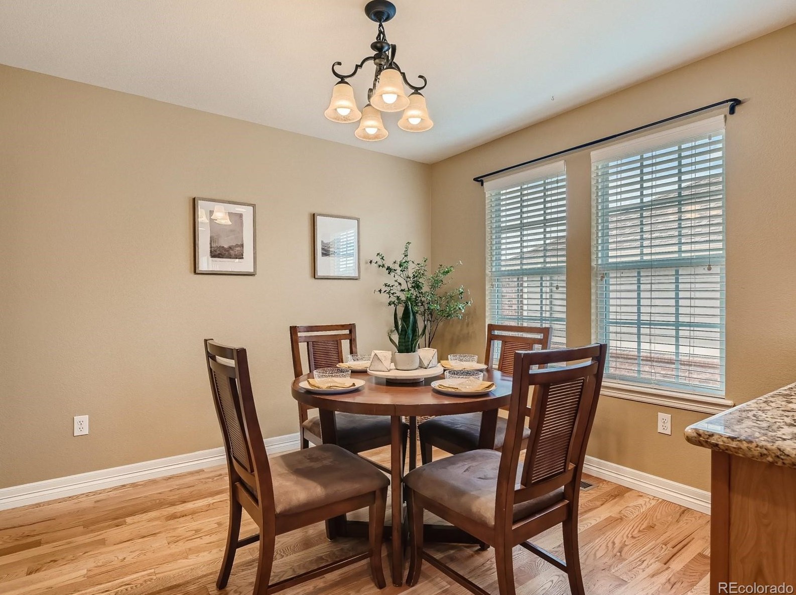 7880 Quatar Ct, Aurora CO 80015-5015 exterior