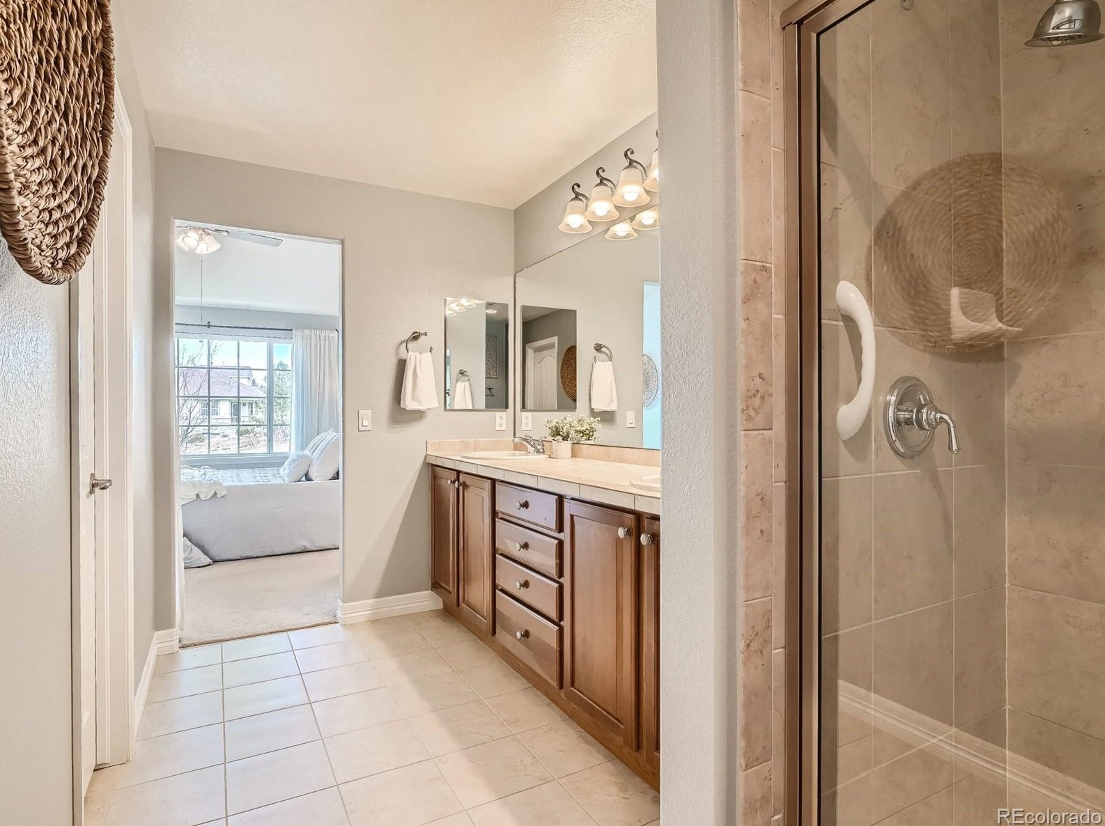 7880 Quatar Ct, Aurora CO 80015-5015 exterior