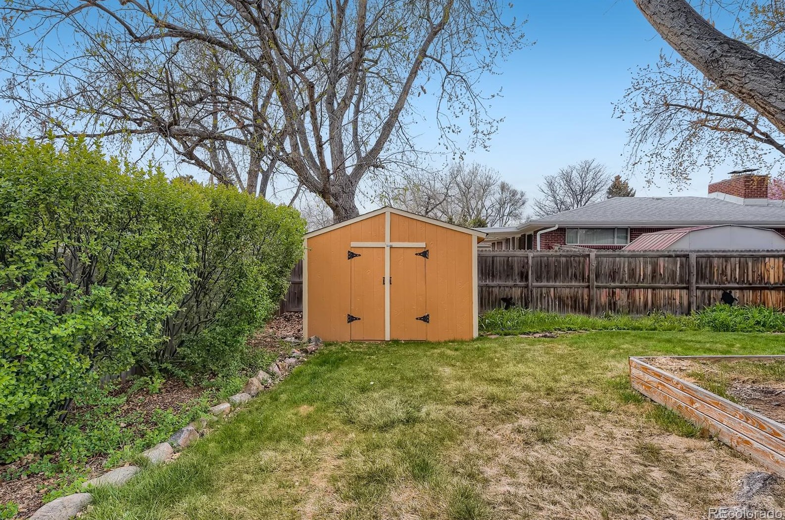 2858 Peakview Cir, Littleton CO 80121-3252 exterior