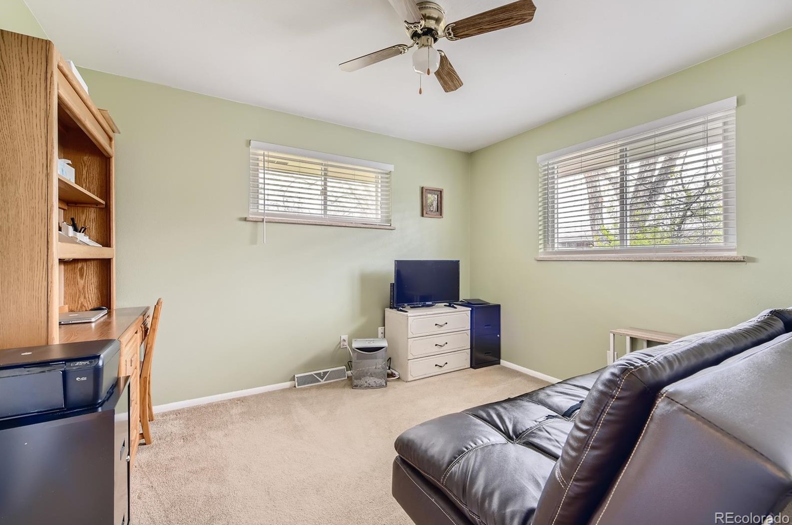 2858 Peakview Cir, Littleton CO 80121-3252 exterior