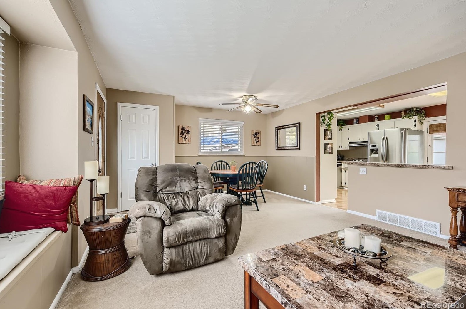 2858 Peakview Cir, Littleton CO 80121-3252 exterior