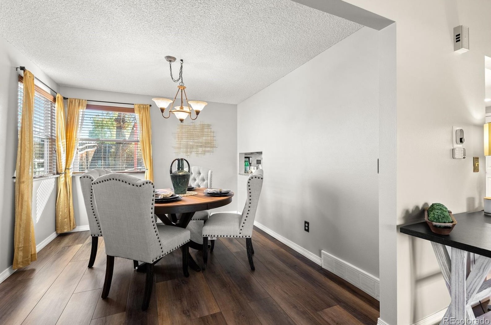 8858 Quarto Ave, Littleton CO 80128-4269 exterior