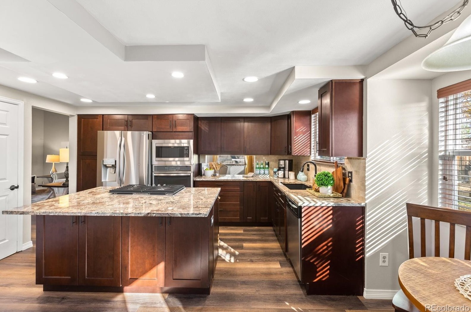 8858 Quarto Ave, Littleton CO 80128-4269 exterior