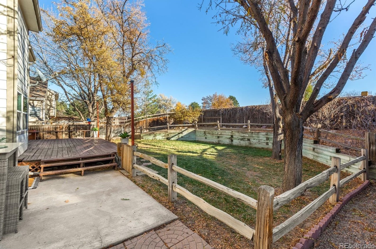 8858 Quarto Ave, Littleton CO 80128-4269 exterior