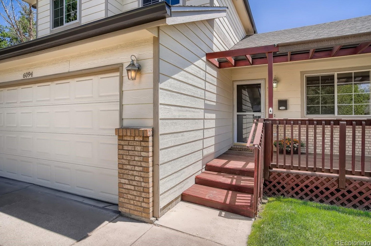 6094 Otis St, Arvada CO  80003-4940 exterior