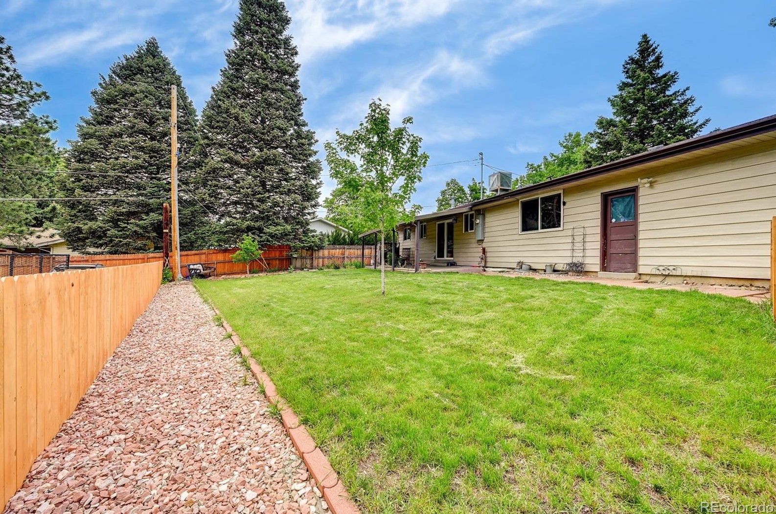 12466 67 Ave, Arvada CO  80003-4320 exterior