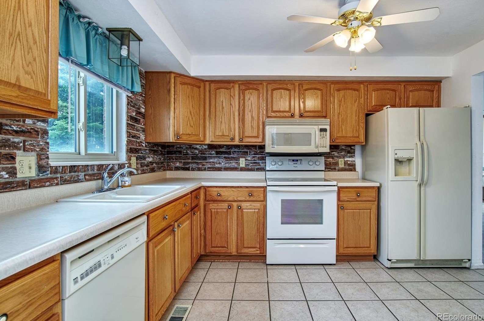 6466 Hoyt Ct, Littleton CO 80127-5929 exterior