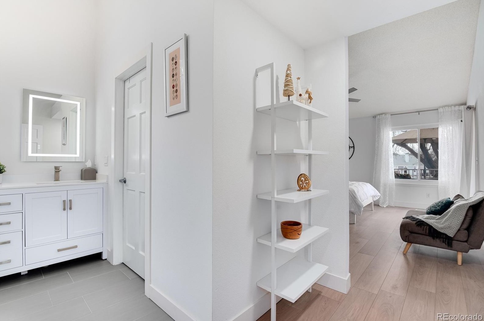 13 Aldershot Ct, Littleton CO  80130-3900 exterior