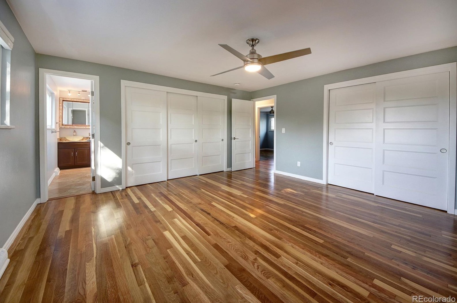 1394 Easter Cir, Littleton CO  80122-1356 exterior