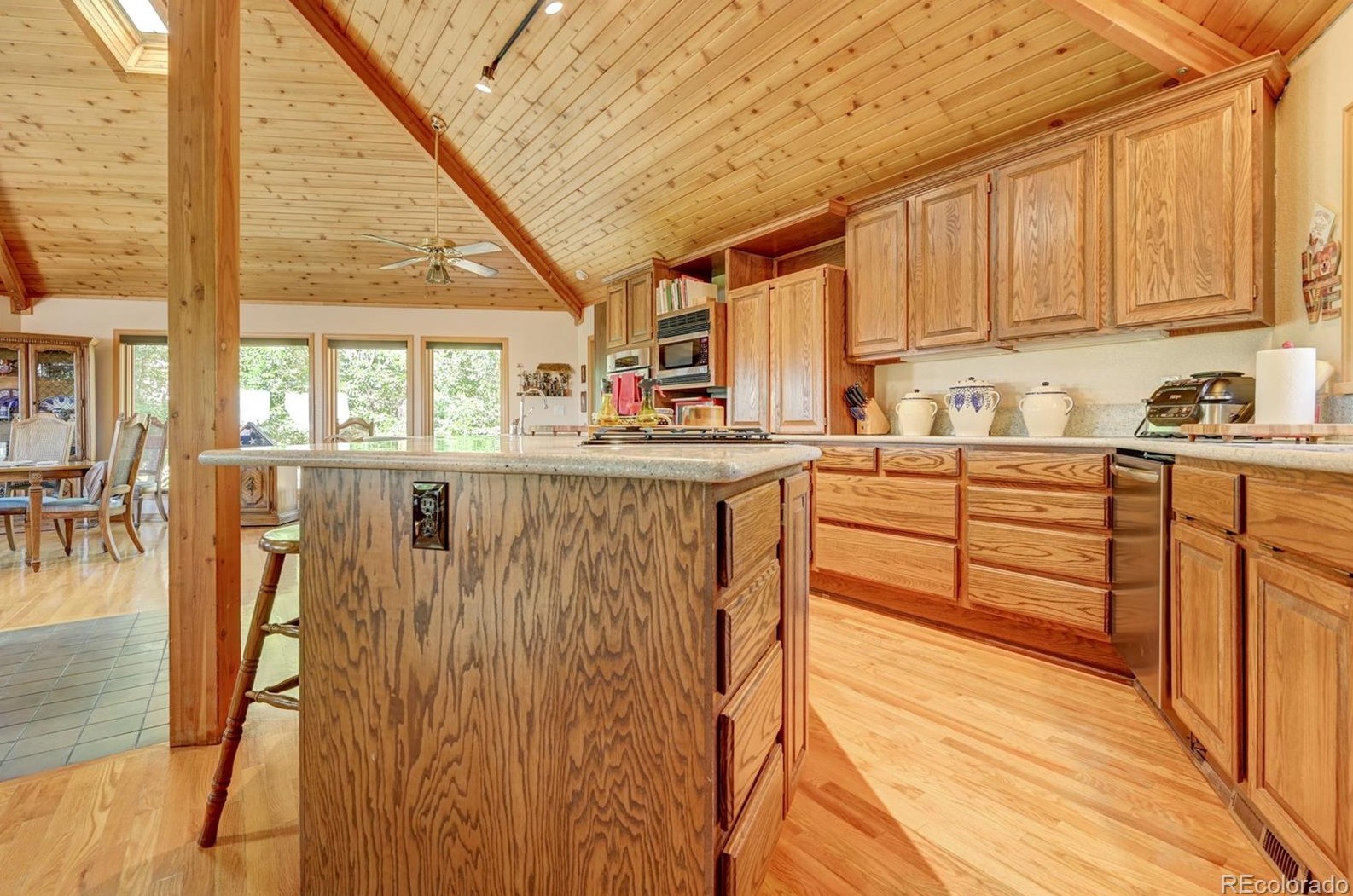 15442 76th Dr, Arvada CO  80007-7820 exterior