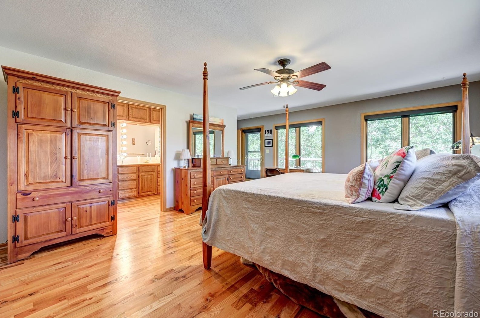 15442 76th Dr, Arvada CO  80007-7820 exterior