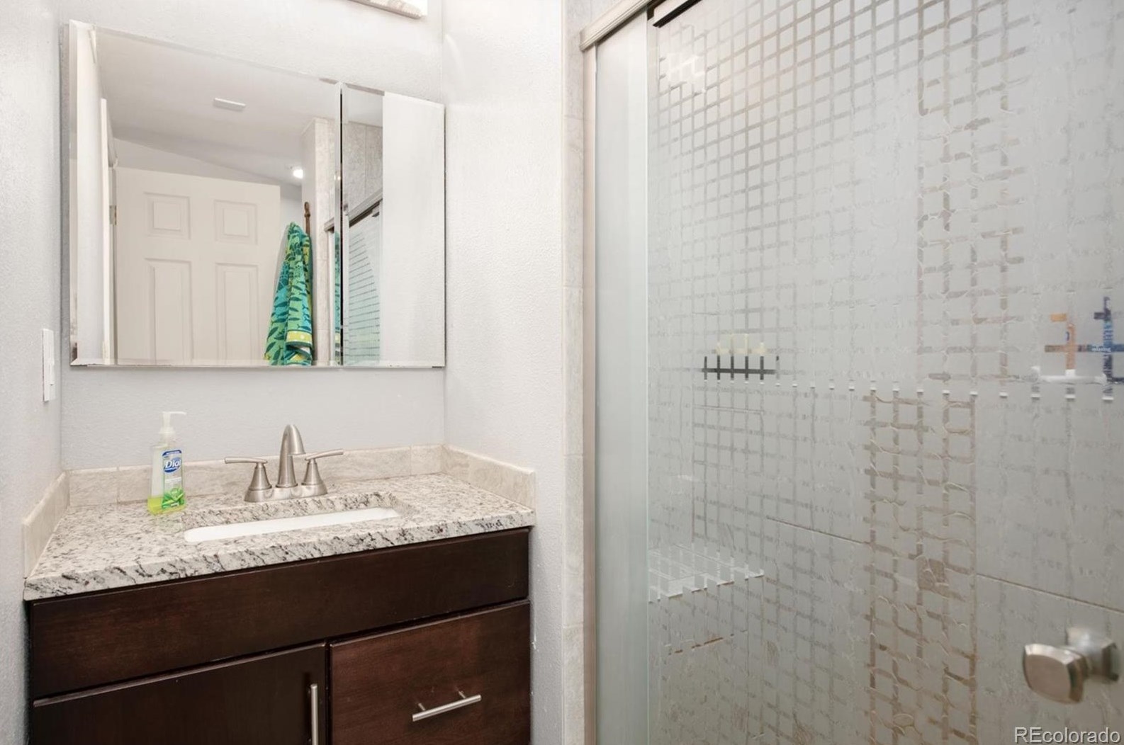 7338 Fremont Dr, Littleton CO 80128-4743 exterior