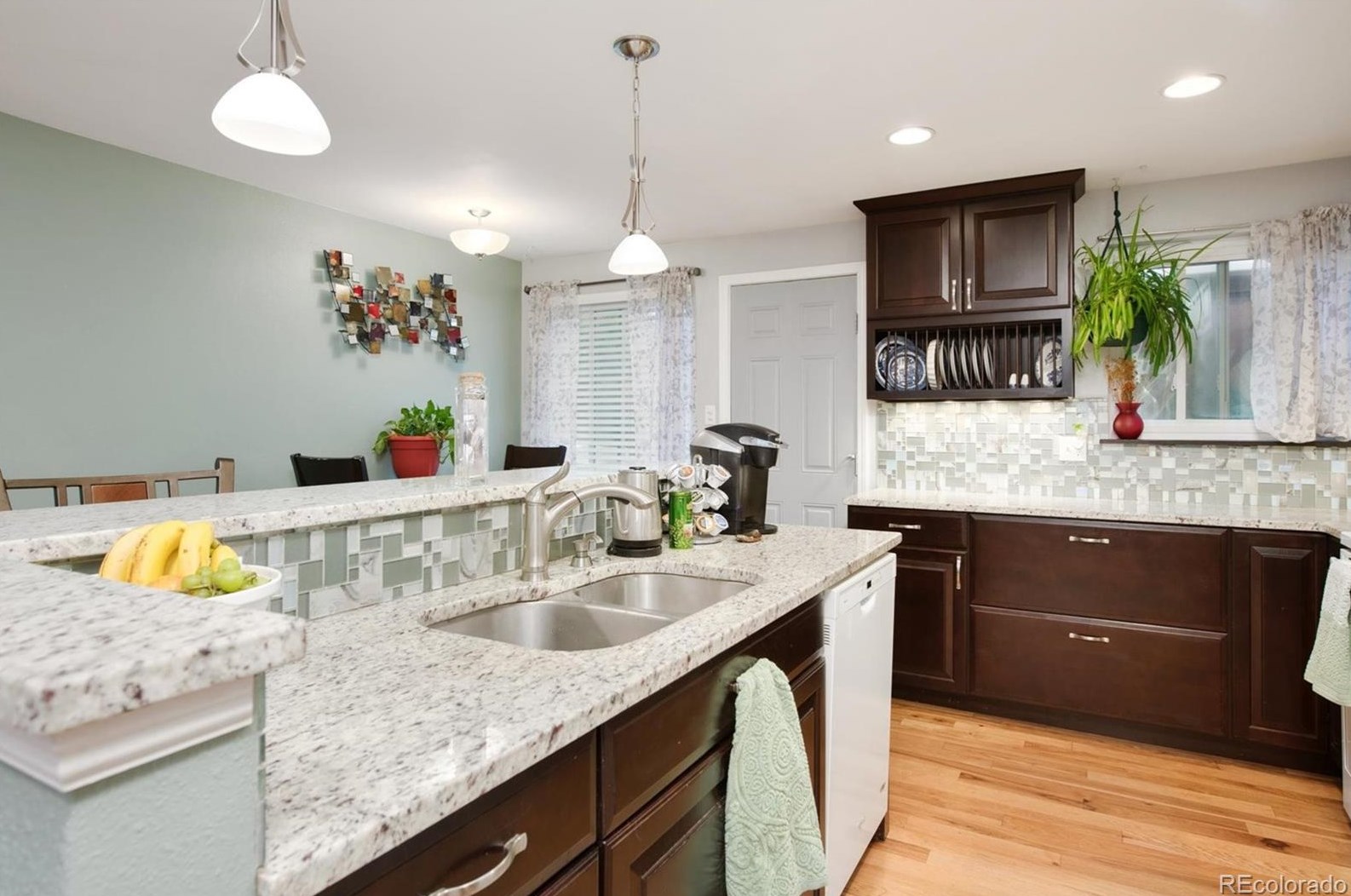 7338 Fremont Dr, Littleton CO 80128-4743 exterior