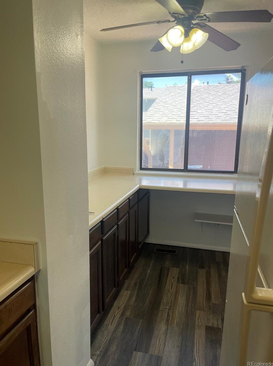 8685 Carr Loop, Arvada CO  80005-1572 exterior