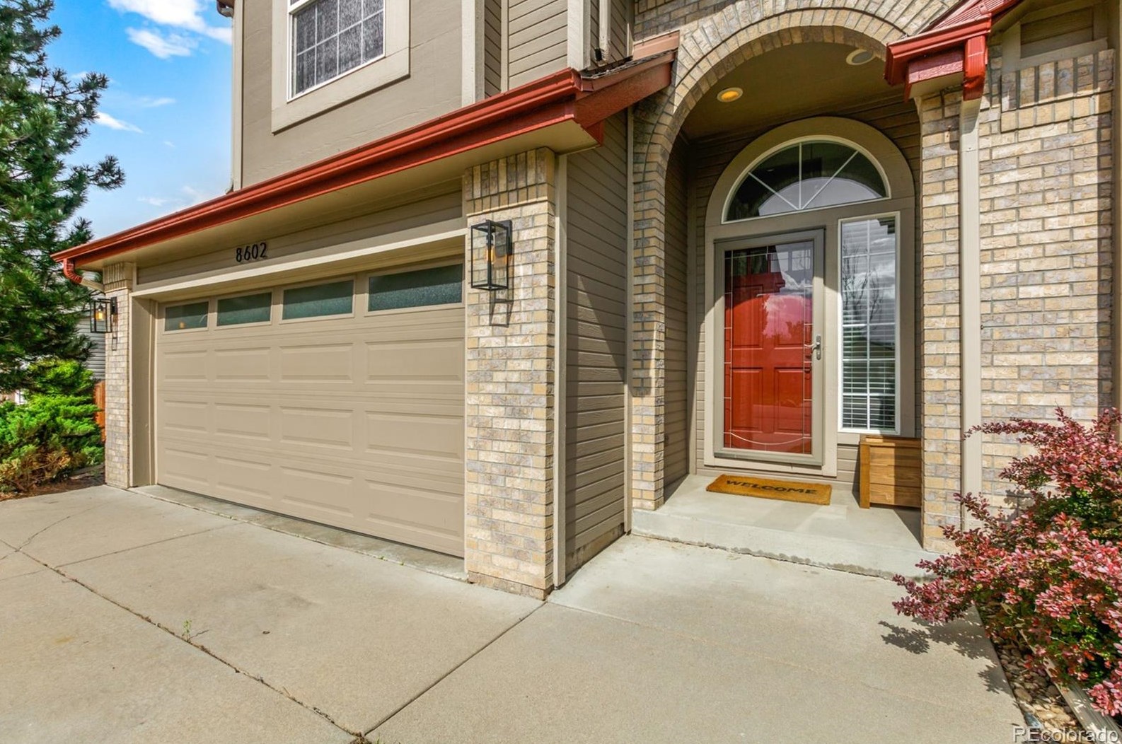 8602 Balsam St, Littleton CO 80128-6112 exterior