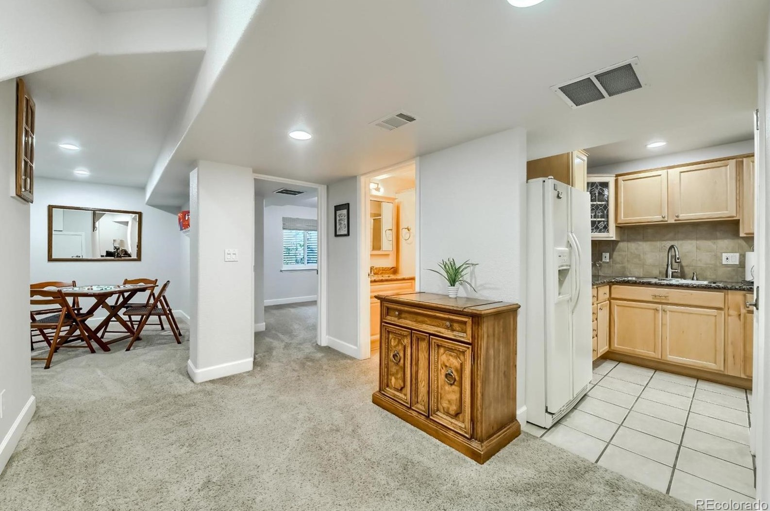 8842 Carr Way, Littleton CO 80127-8589 exterior