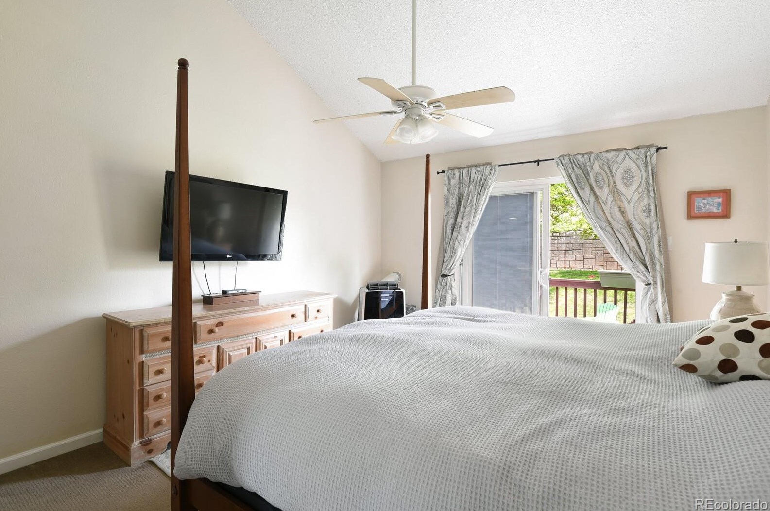 2831 Davies Dr, Littleton CO 80120-2933 exterior