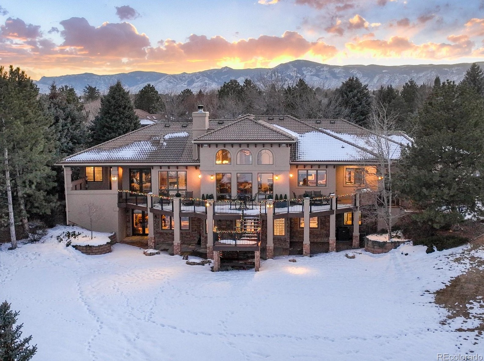 7230 Polo Rdg Dr, Littleton CO 80128-2538 exterior