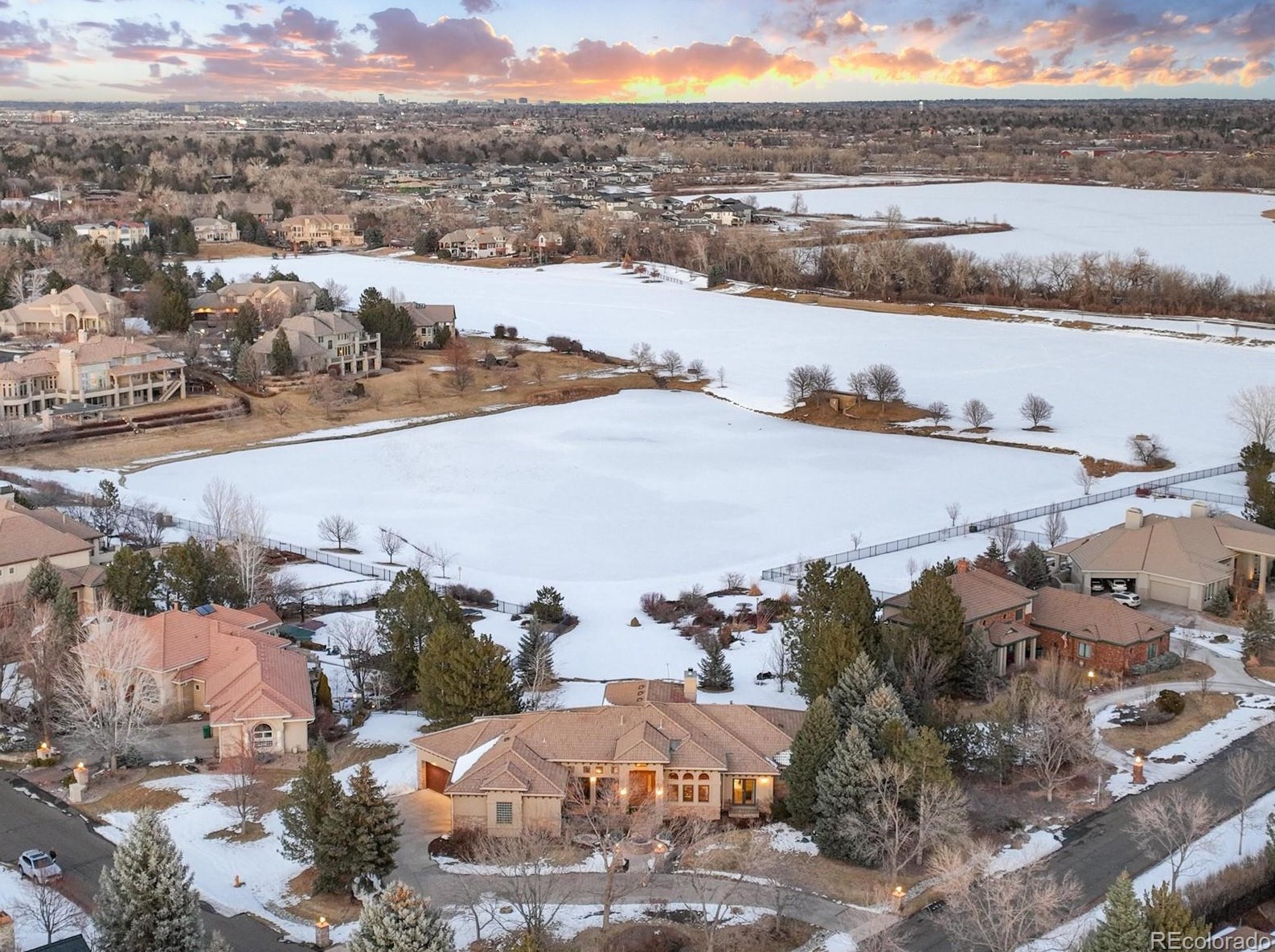 7230 Polo Rdg Dr, Littleton CO 80128-2538 exterior