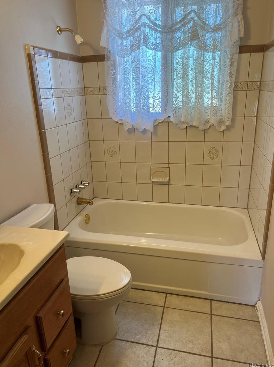 8357 Benton Way, Arvada CO  80003-1431 exterior