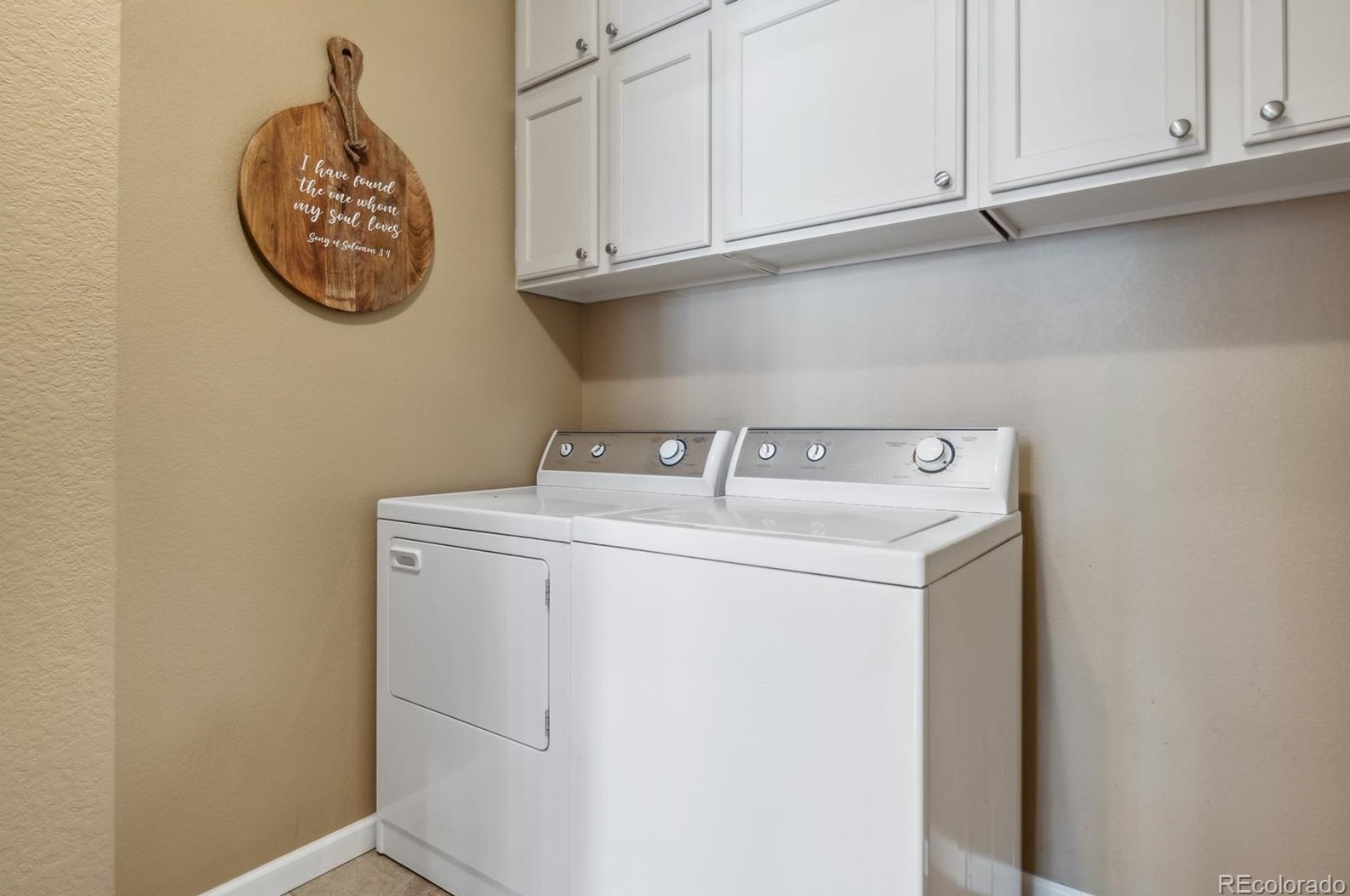 6027 Trailhead Rd, Littleton CO 80130-5327 exterior