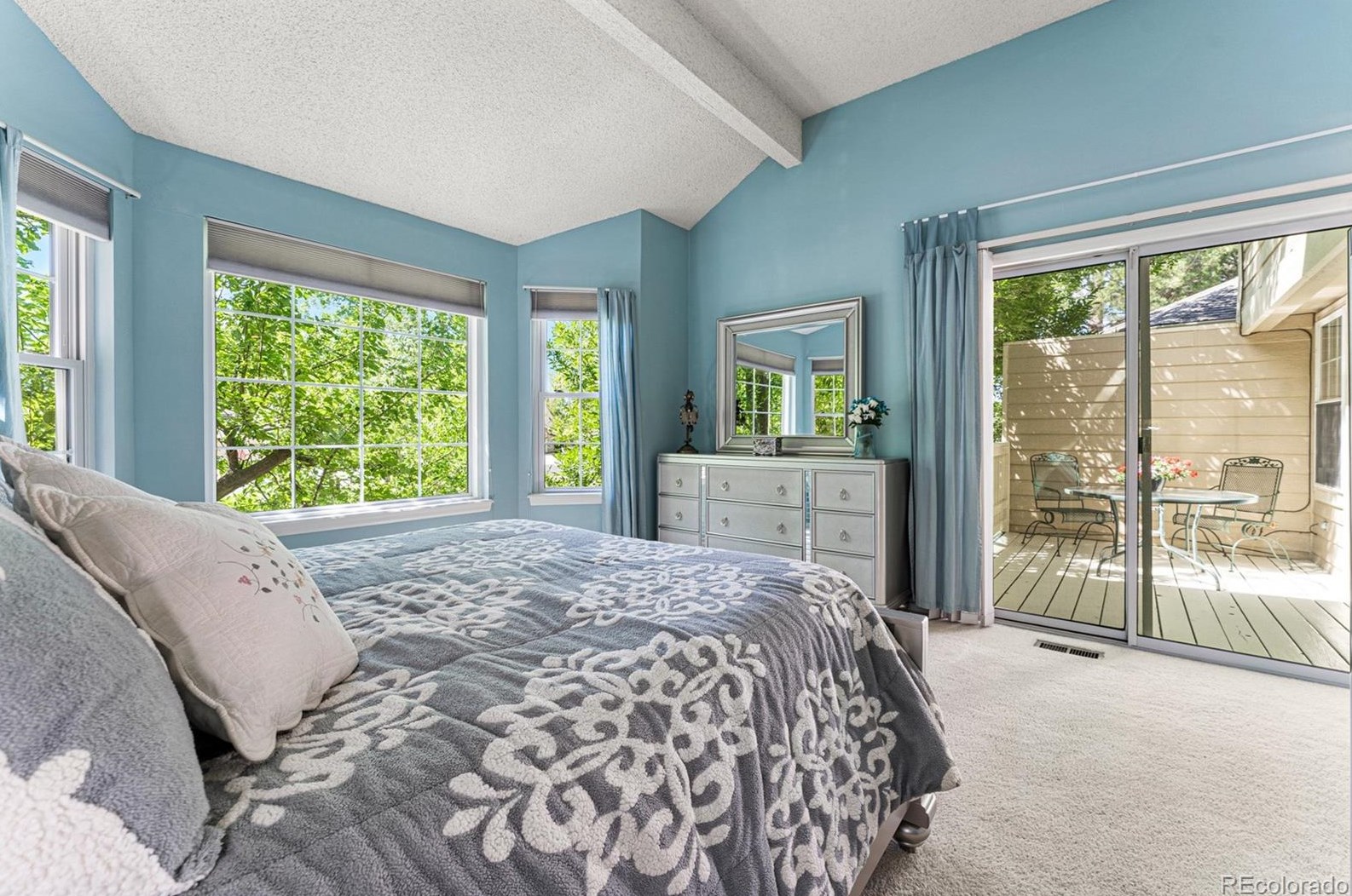 8234 High Ct, Littleton CO 80122-3673 exterior