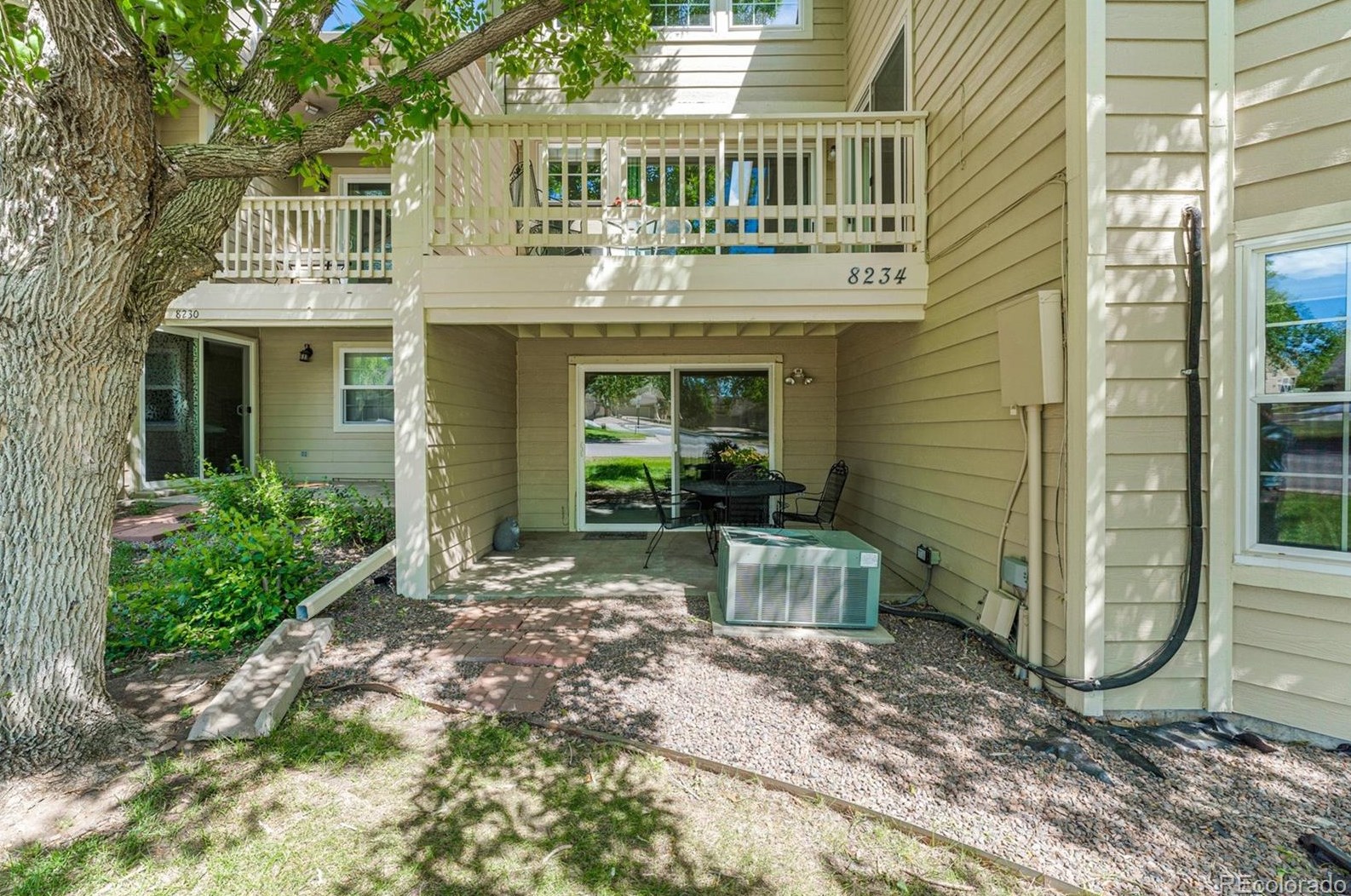 8234 High Ct, Littleton CO 80122-3673 exterior