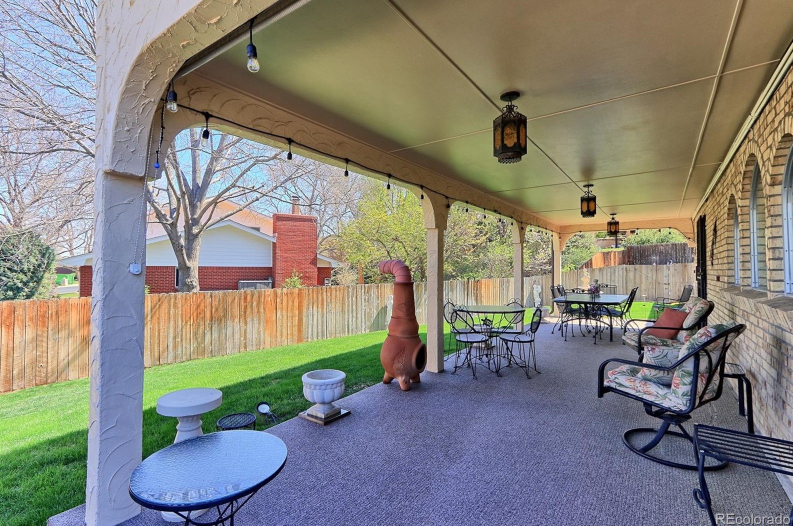 6927 Dudley Dr, Arvada CO  80004-1741 exterior