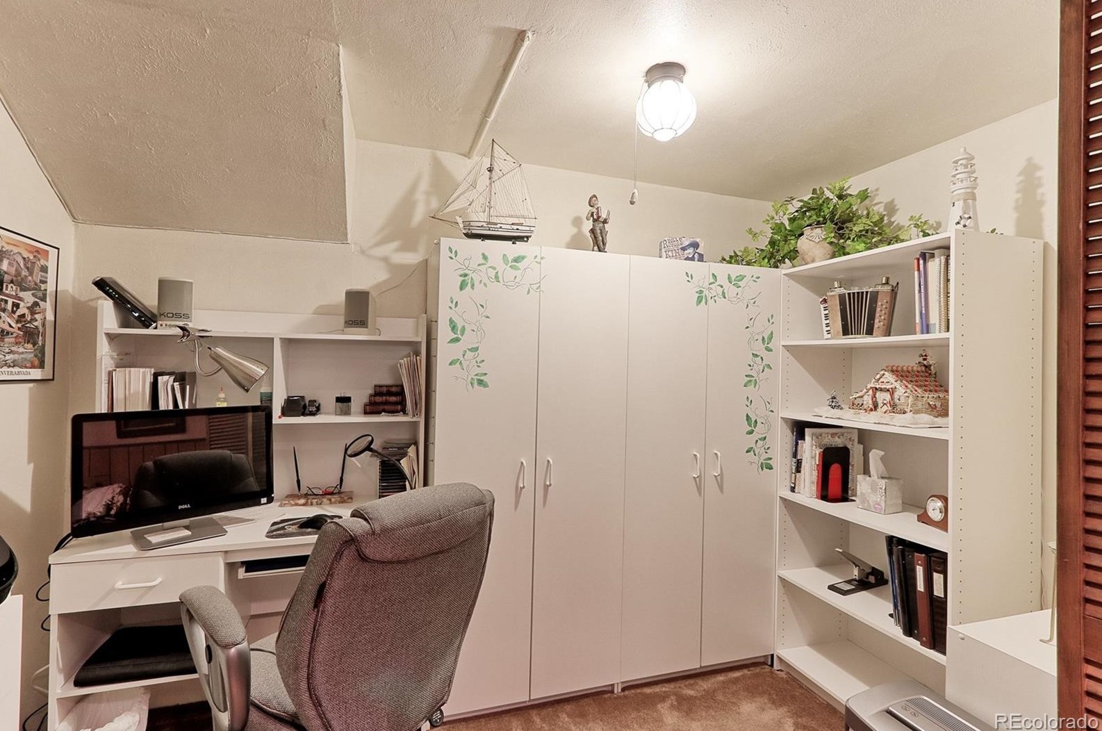 6927 Dudley Dr, Arvada CO  80004-1741 exterior