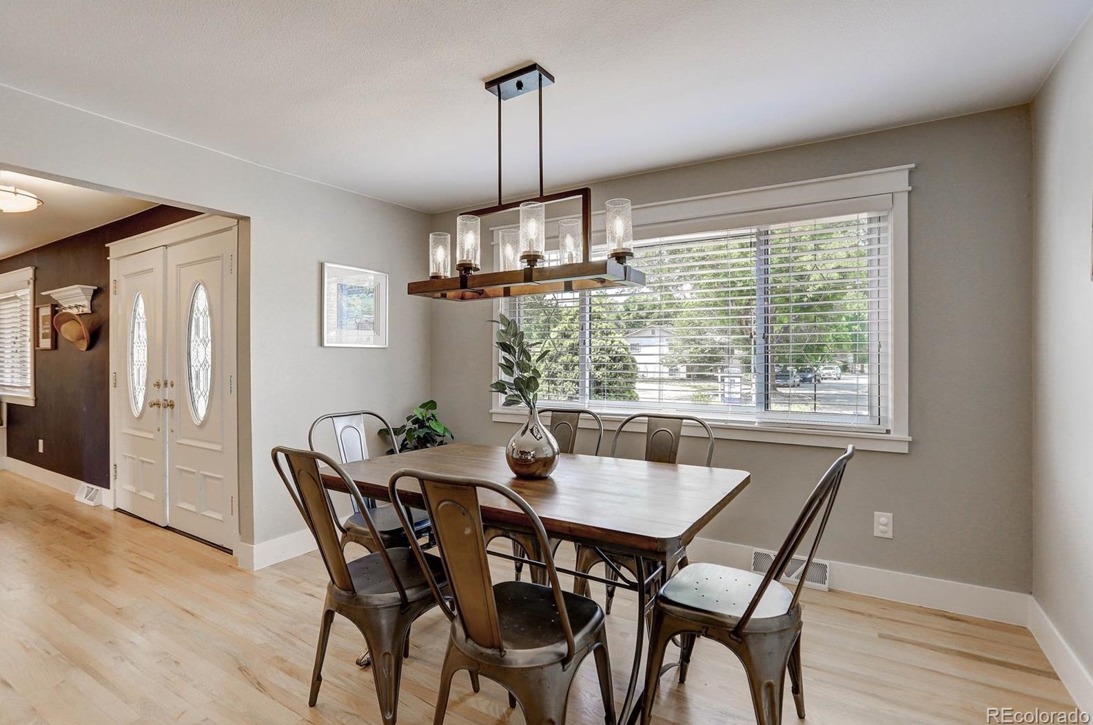 6834 Queen St, Arvada CO  80004-2544 exterior