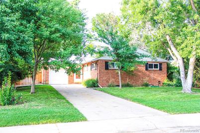661 E Bates Avenue - Photo 1