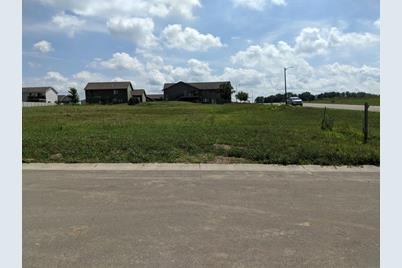 1009 Joyce Avenue - Photo 1