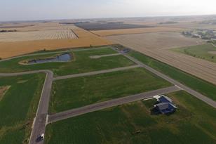 1606 Diamond Dr, Marshall, MN 56258 - Photo 1