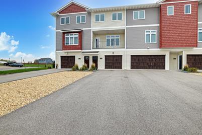 2222 Rolling Green Trail - Photo 1