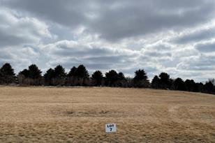 561 Hillcrest St, Edgerton, MN 56128 - Photo 1